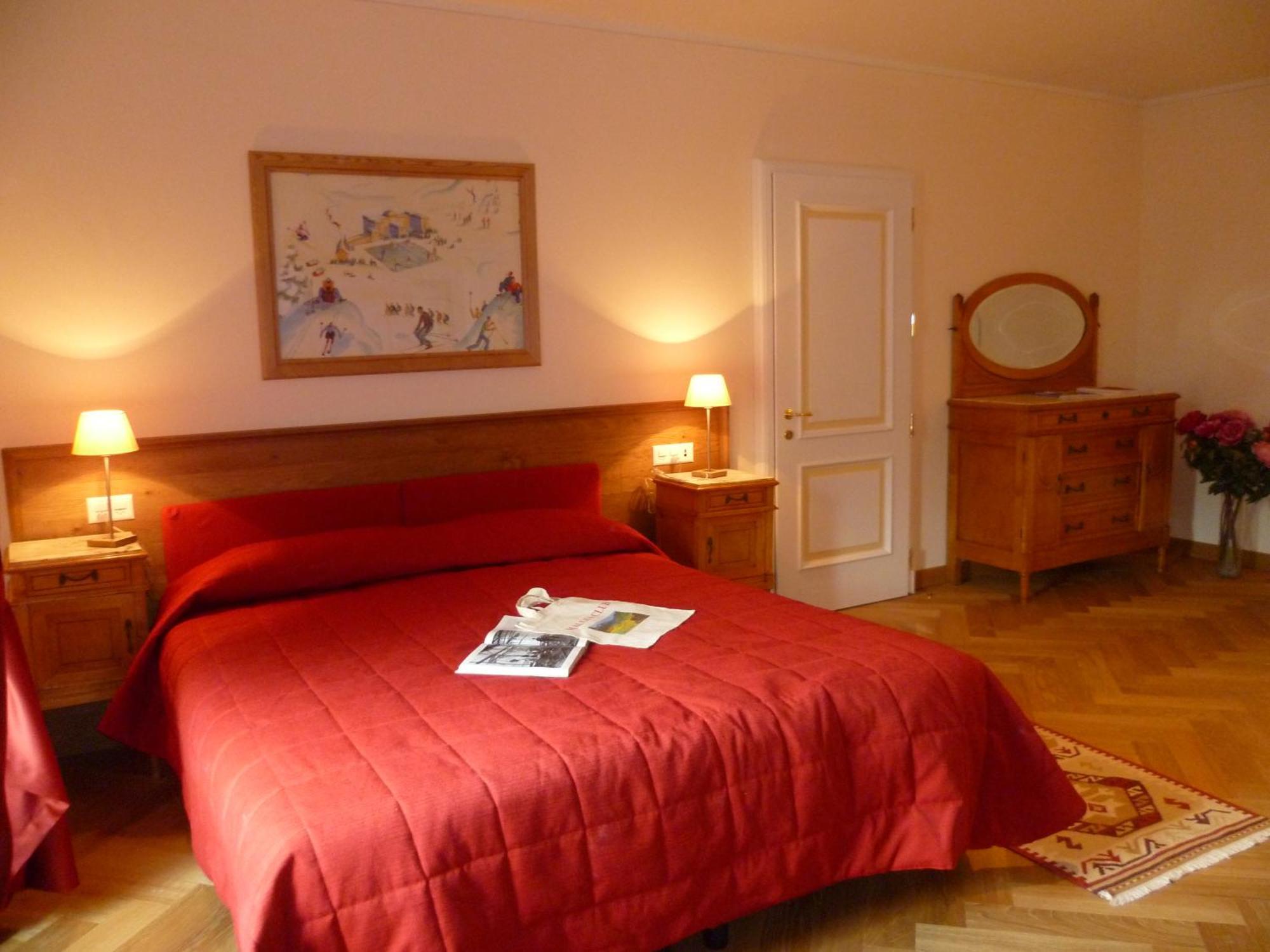 Maloja Palace Suites CO2-Neutral Quarto foto